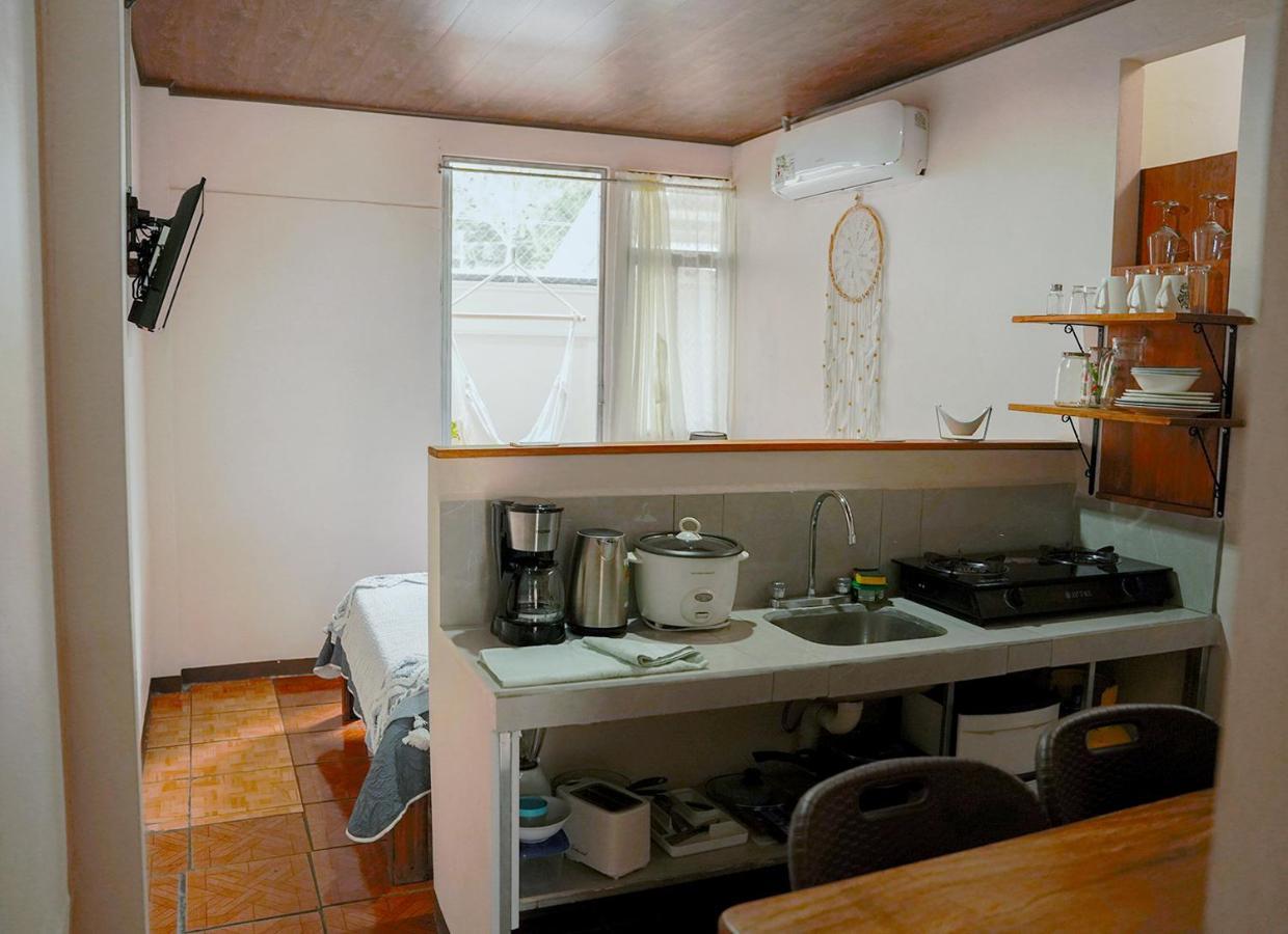 Apartamentos Y Studios Brisas Del Mar Santa Teresa Playa Santa Teresa  Екстер'єр фото