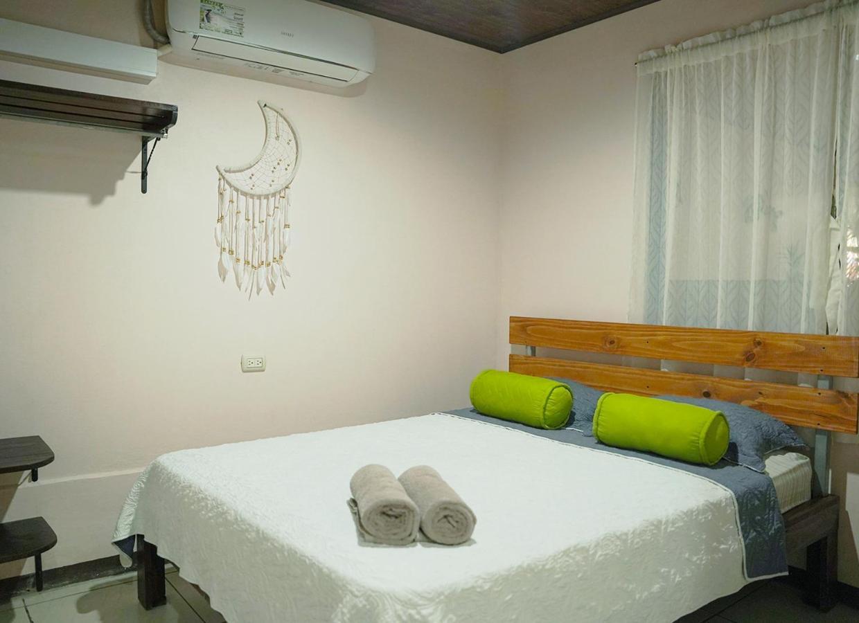 Apartamentos Y Studios Brisas Del Mar Santa Teresa Playa Santa Teresa  Екстер'єр фото