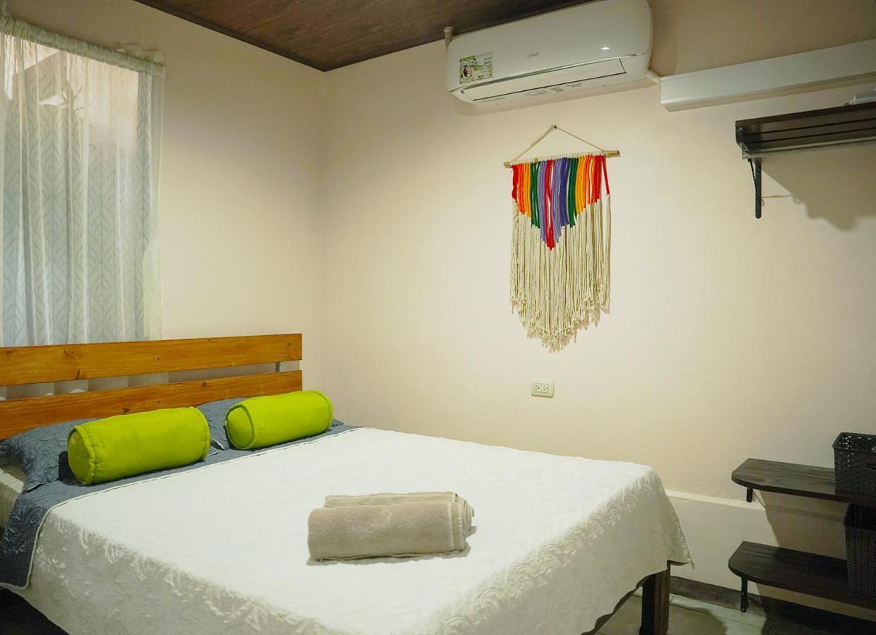 Apartamentos Y Studios Brisas Del Mar Santa Teresa Playa Santa Teresa  Екстер'єр фото
