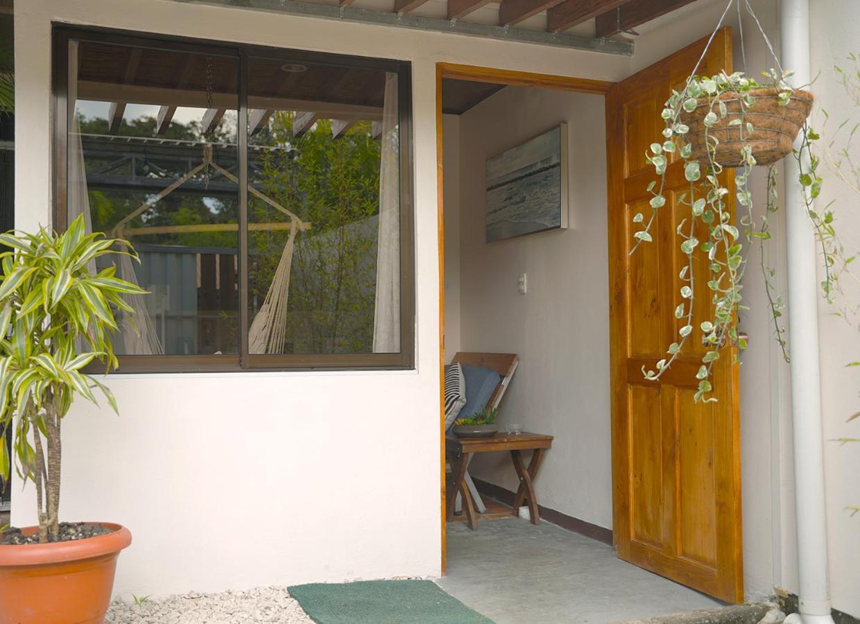 Apartamentos Y Studios Brisas Del Mar Santa Teresa Playa Santa Teresa  Екстер'єр фото